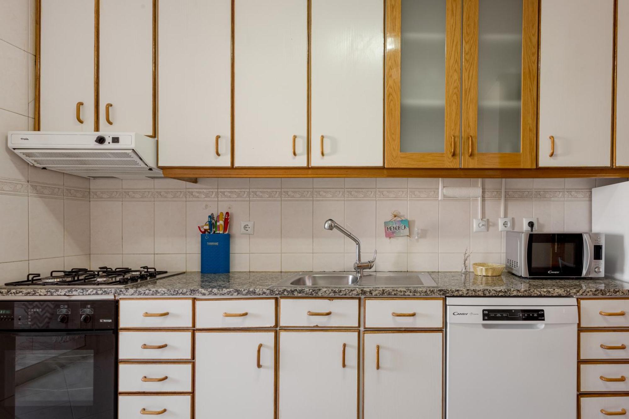 Joivy Stylish City Centre Flat With Parking Maía Kültér fotó